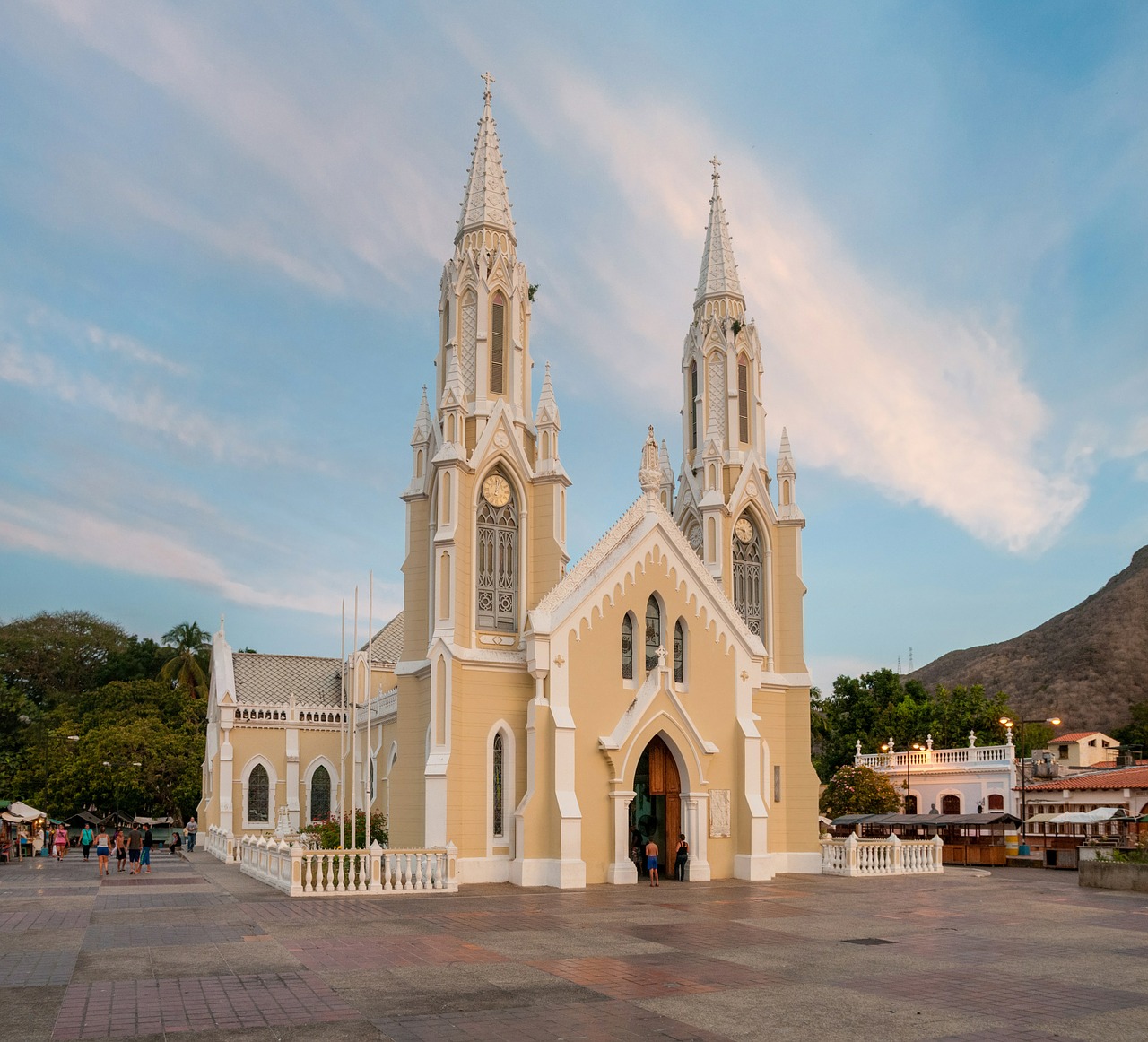 basilica of our lady of the valley church basilica free photo