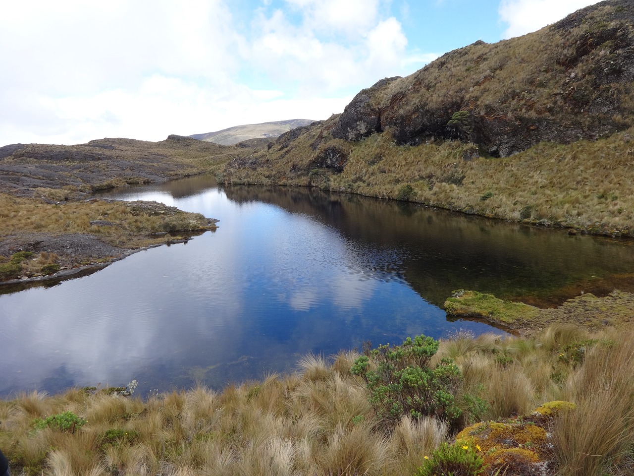 basin laguna nature free photo