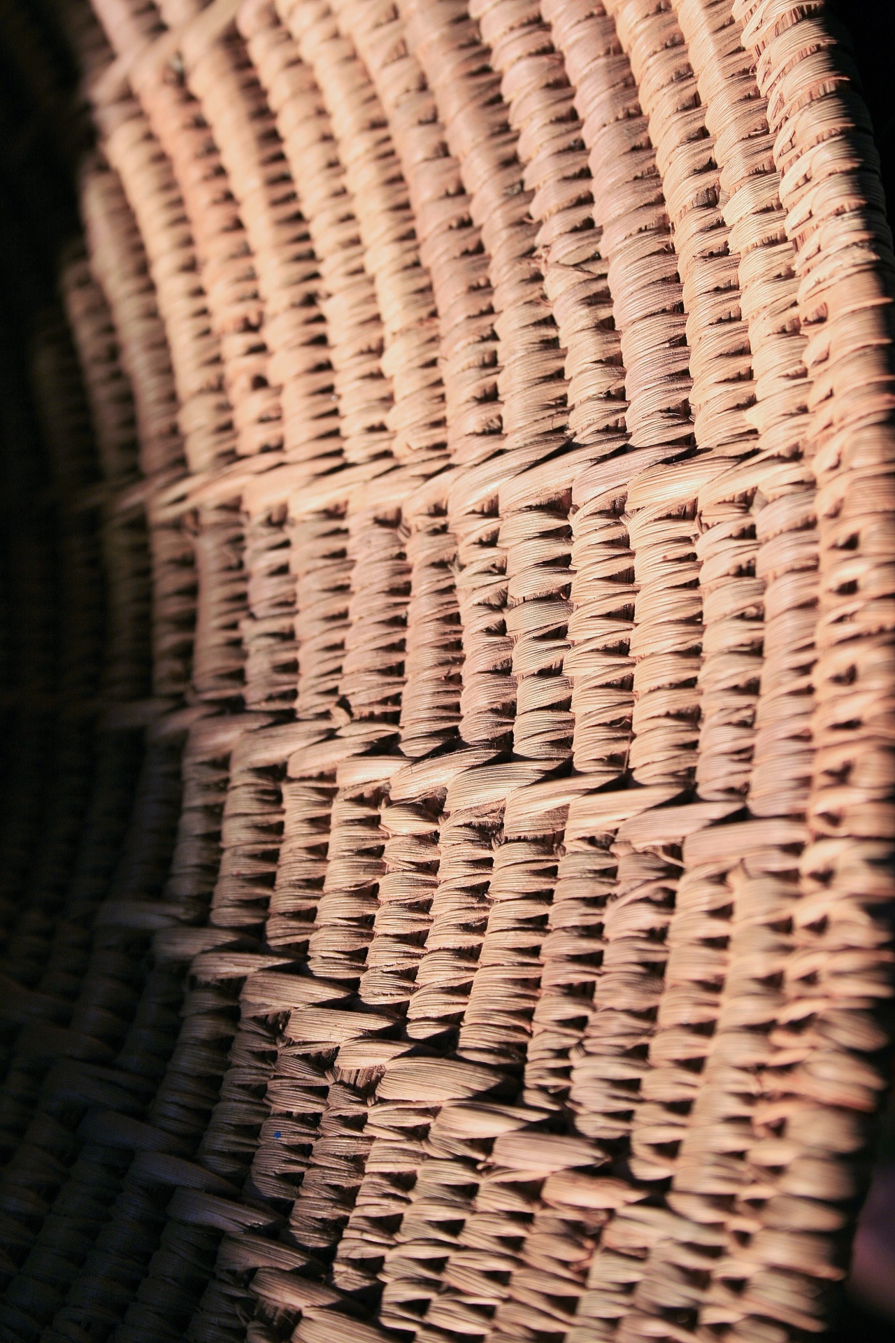 baskets woven grass free photo