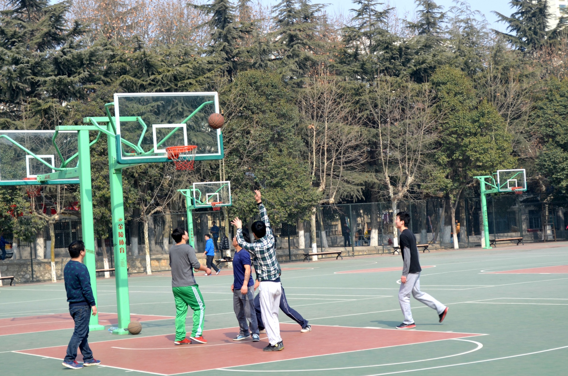 sports people students free photo