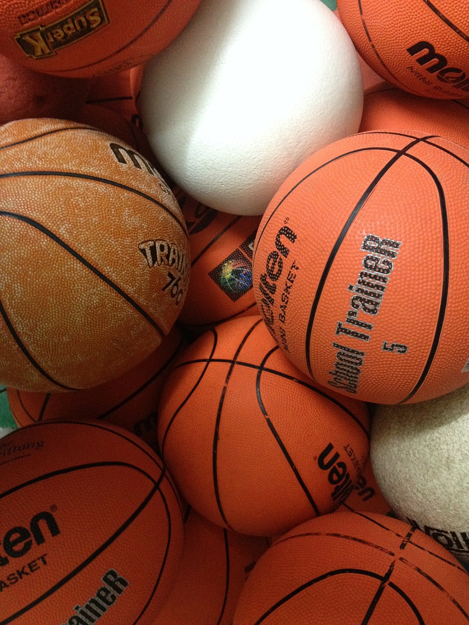basketball balls sport free photo