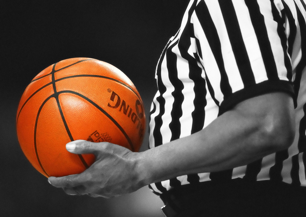 basketball referee game free photo