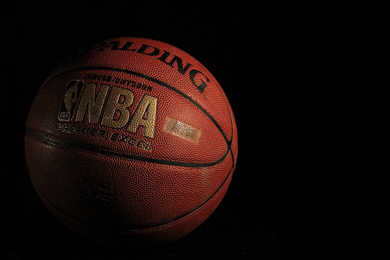 basketball spalding ball free photo