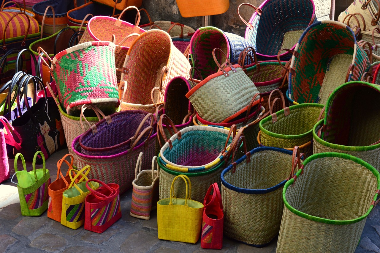 baskets spread market free photo
