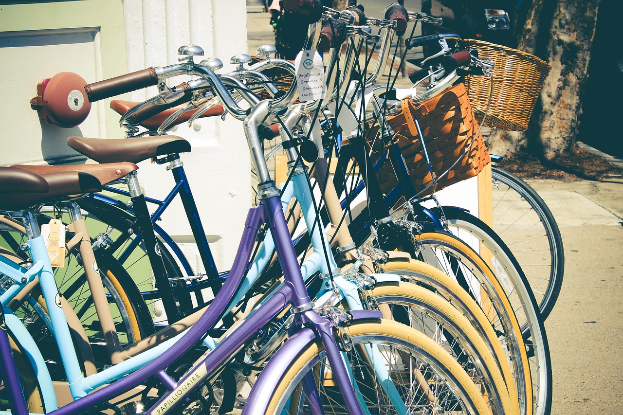 baskets bicycles bikes free photo