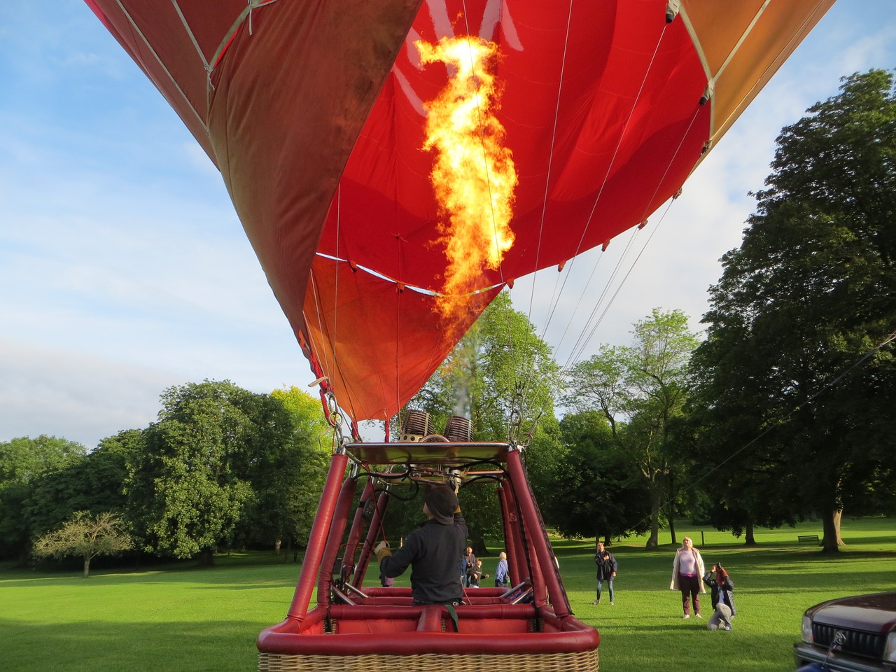 bath hot air balloon basket free photo