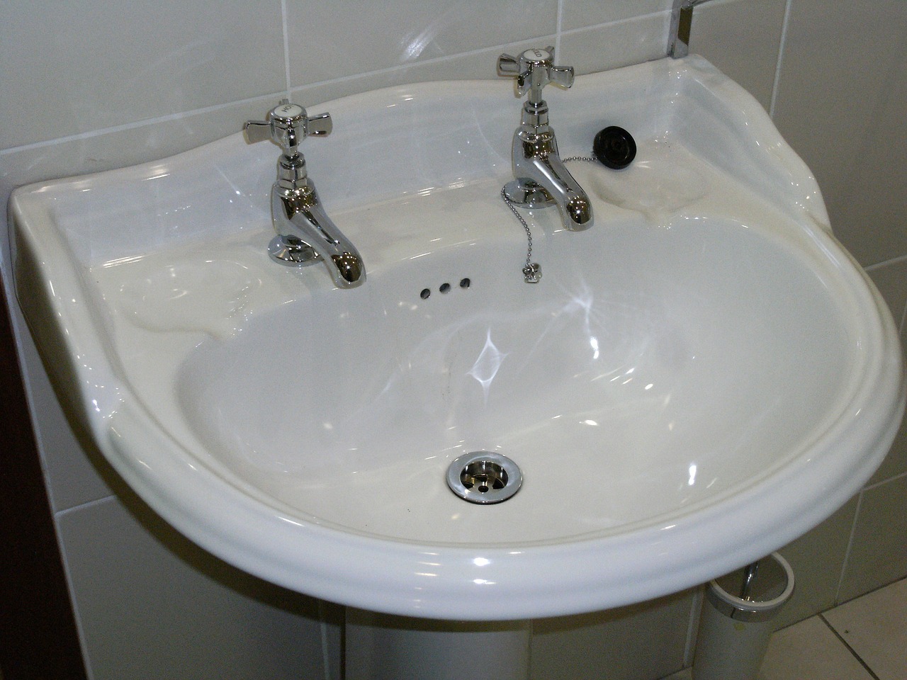 bathroom sink basin free photo