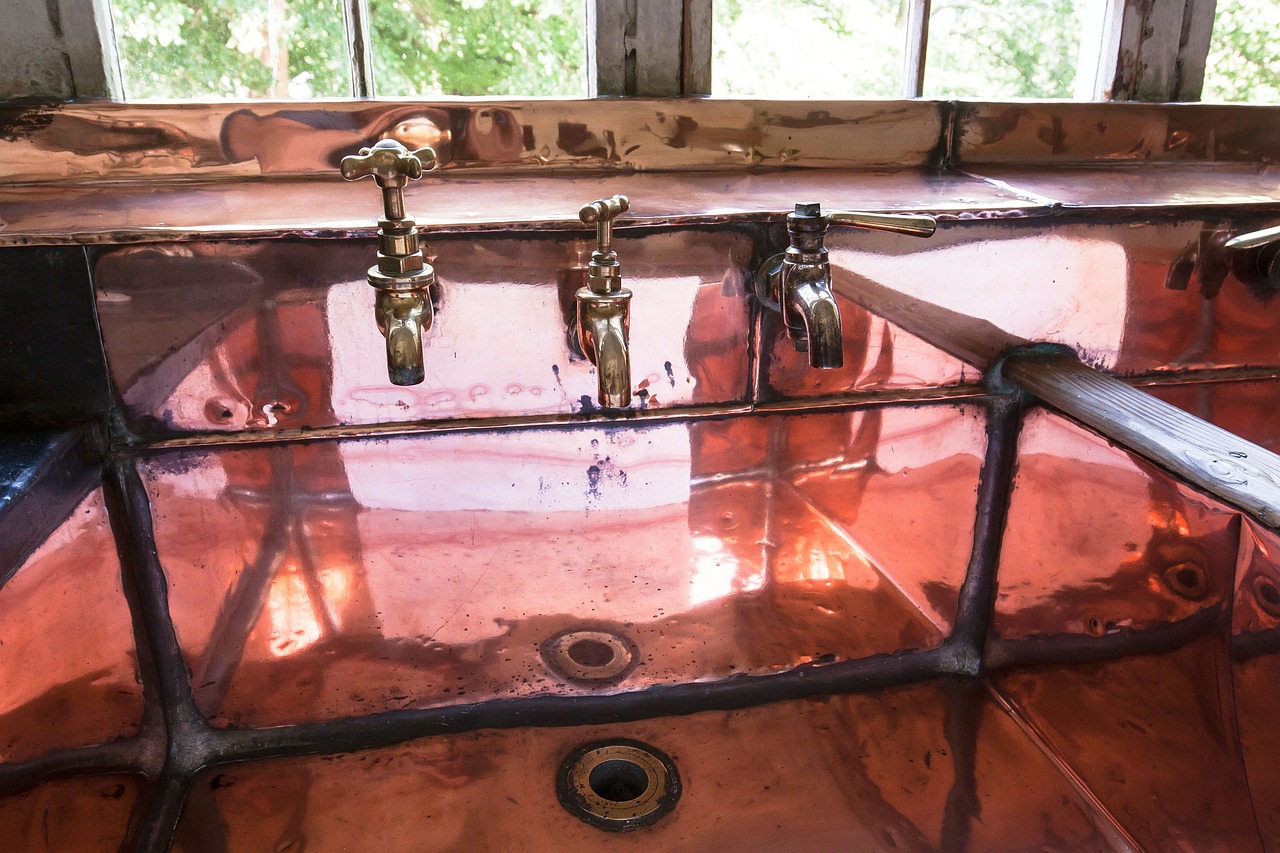bathroom sink faucet copper free photo