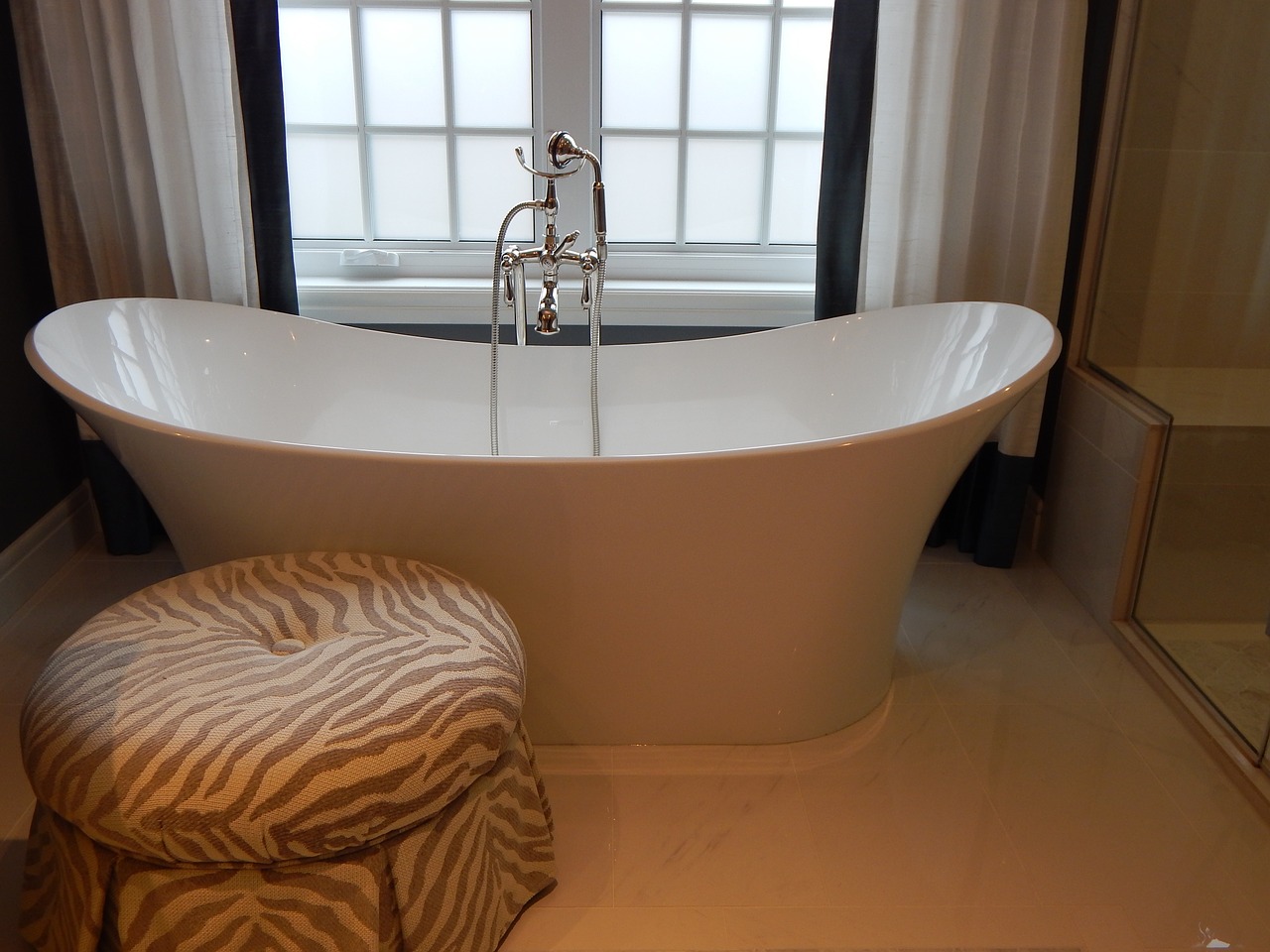 bathtub tub bath free photo