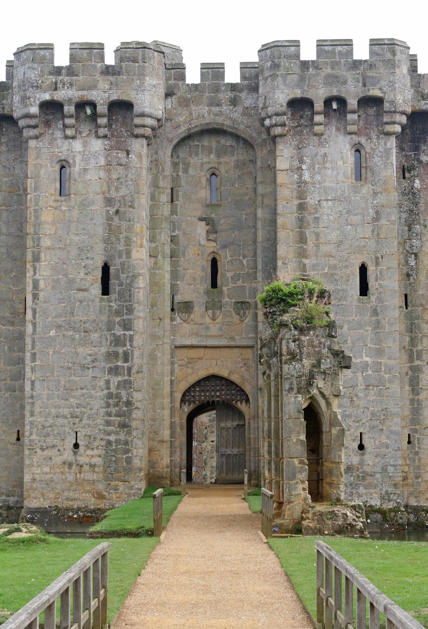 battlements blue britain free photo