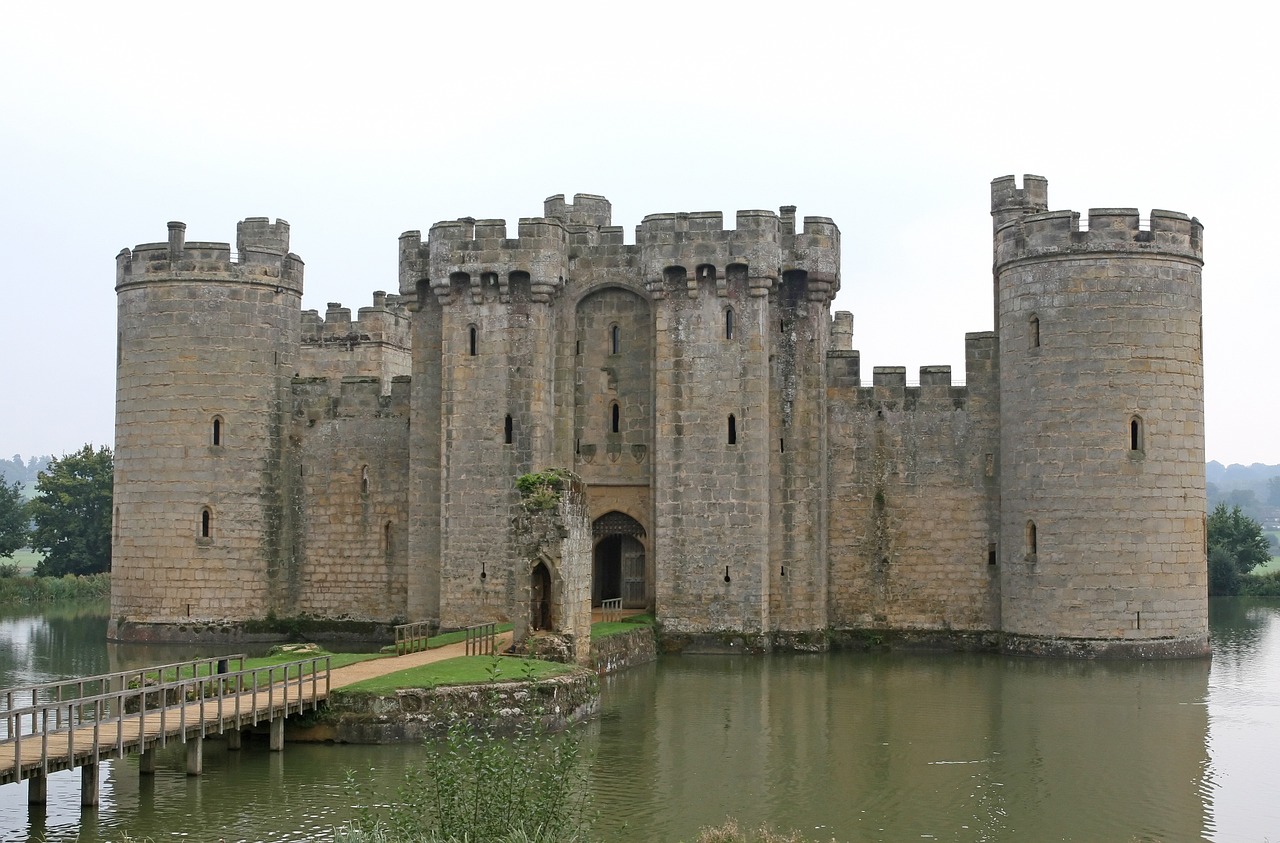 battlements blue britain free photo