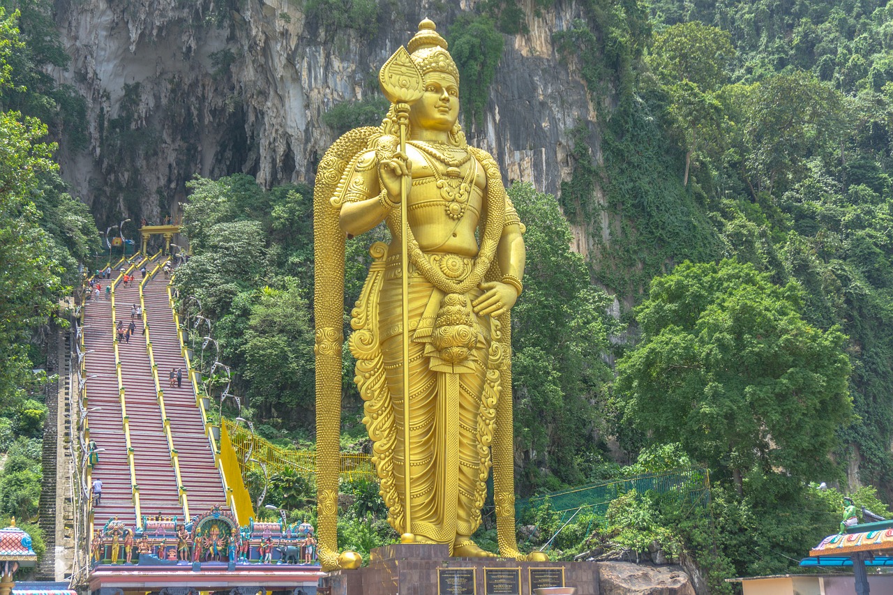 batu caves malaysia tourism free photo