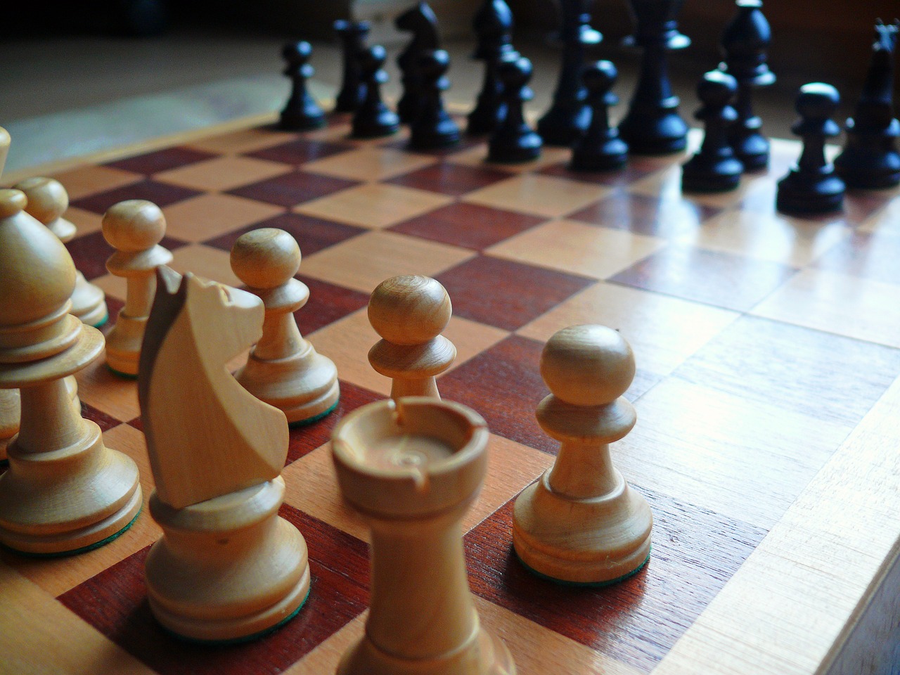 chess chess board chess pieces free photo