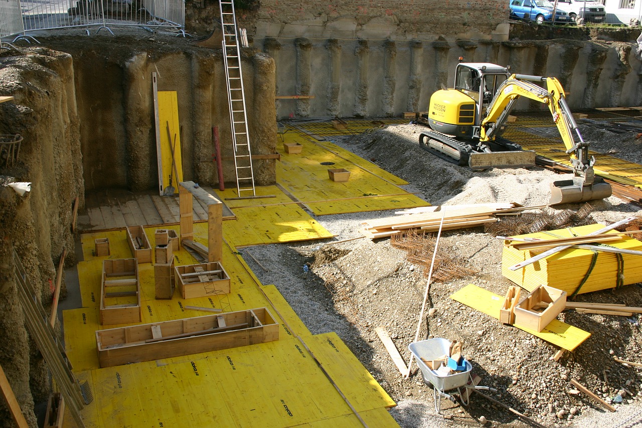 baustellle formwork yellow free photo