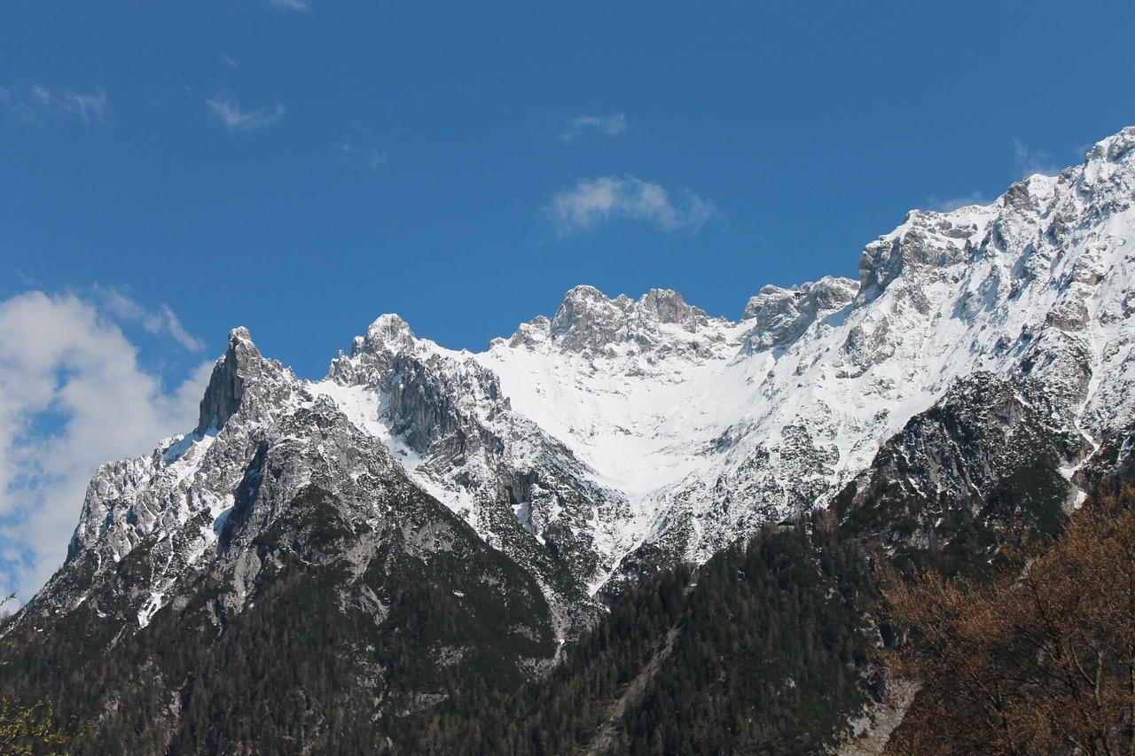 karwendel bavarian alps quad tip free photo