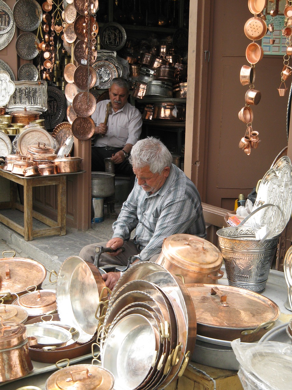 bazaar artisan iran free photo