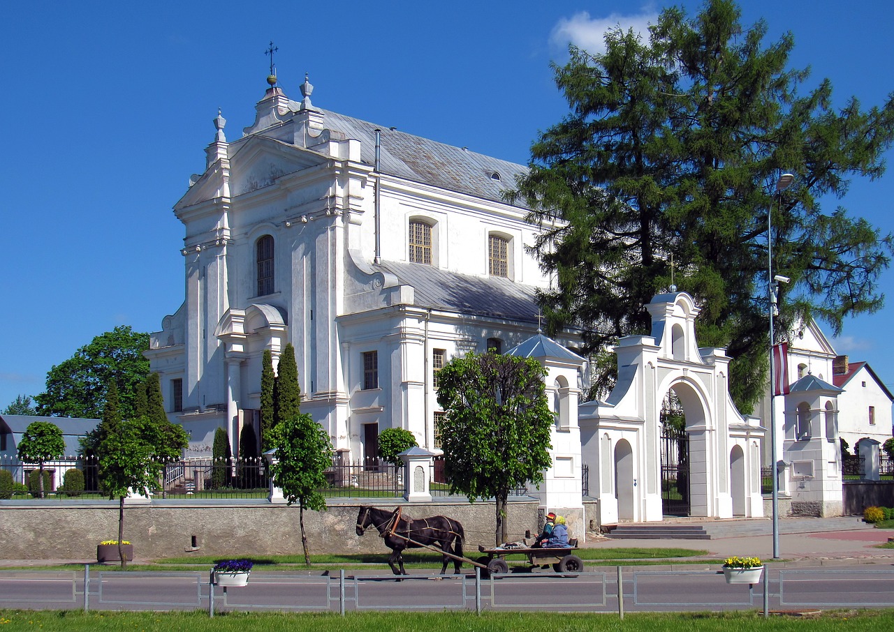 baznica church white free photo