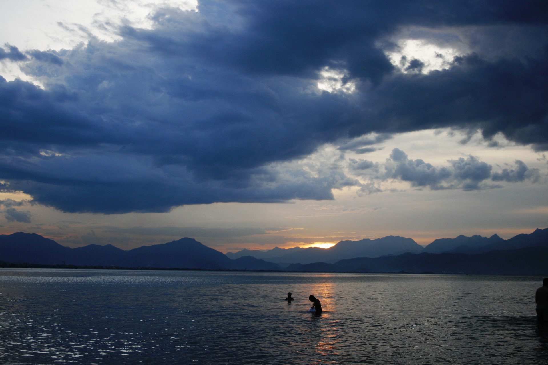 beach amateurpic da nang free photo