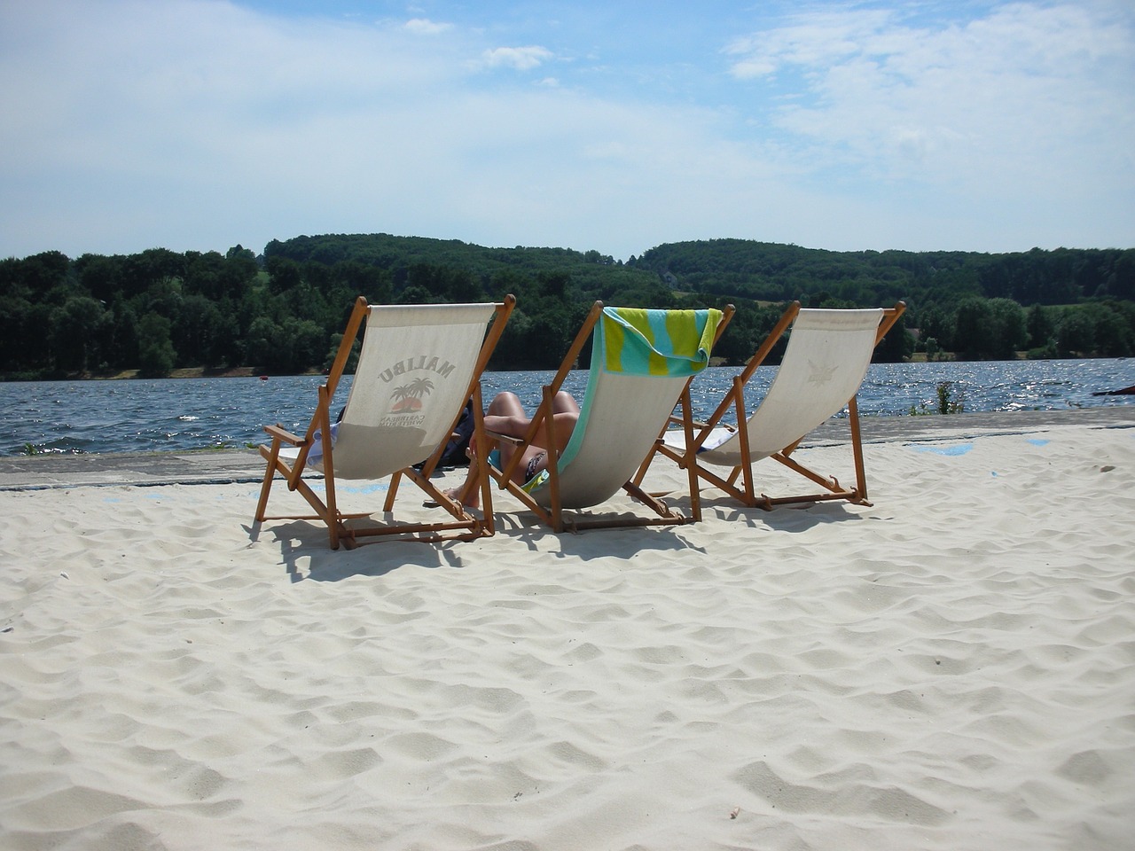 beach sun deck chair free photo