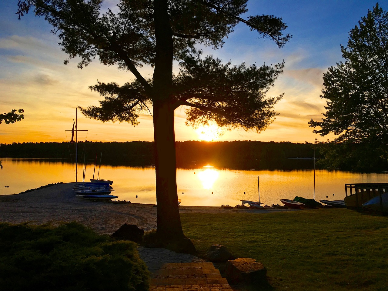 beach sunset lake free photo