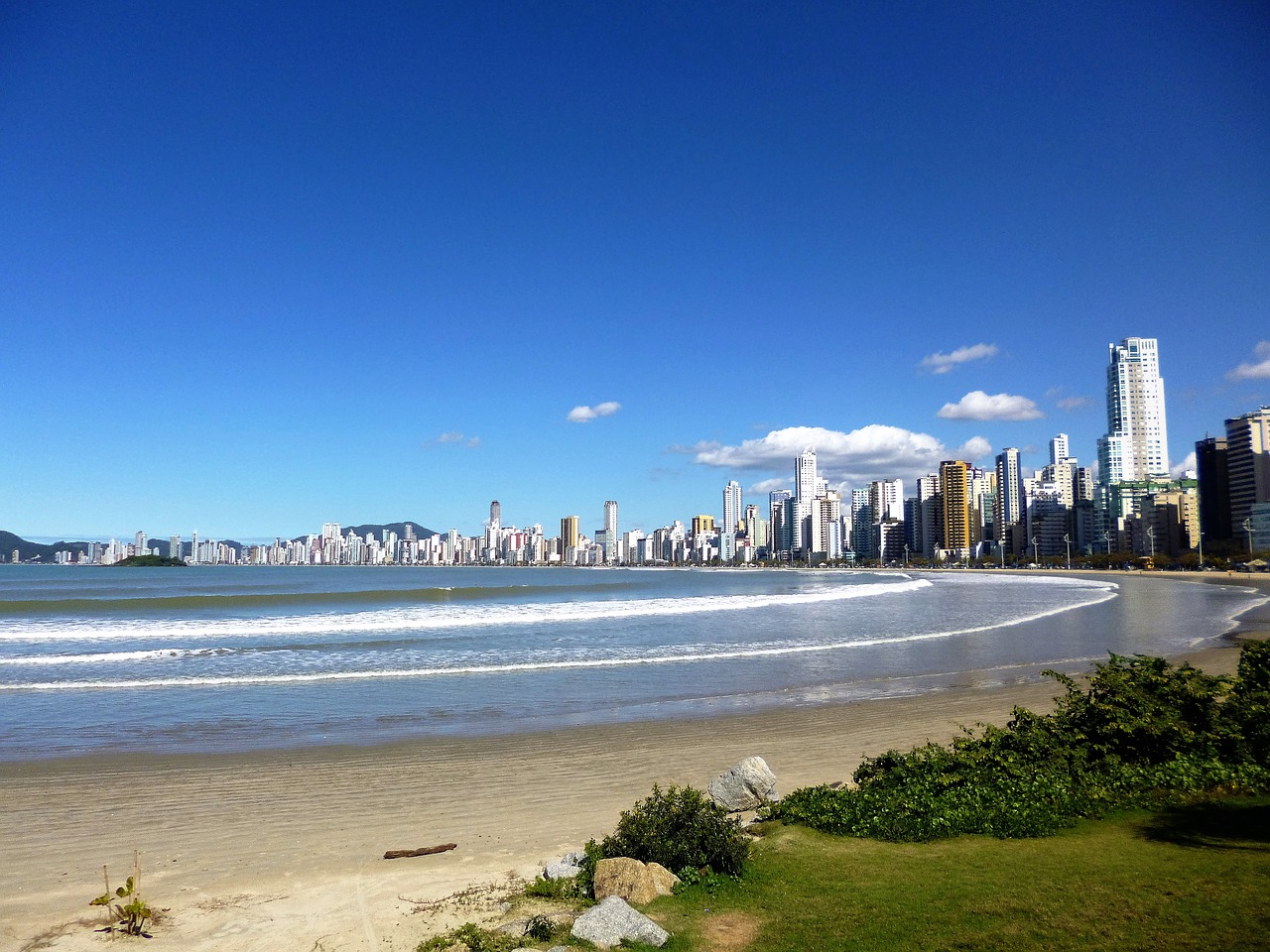 beach litoral sand free photo