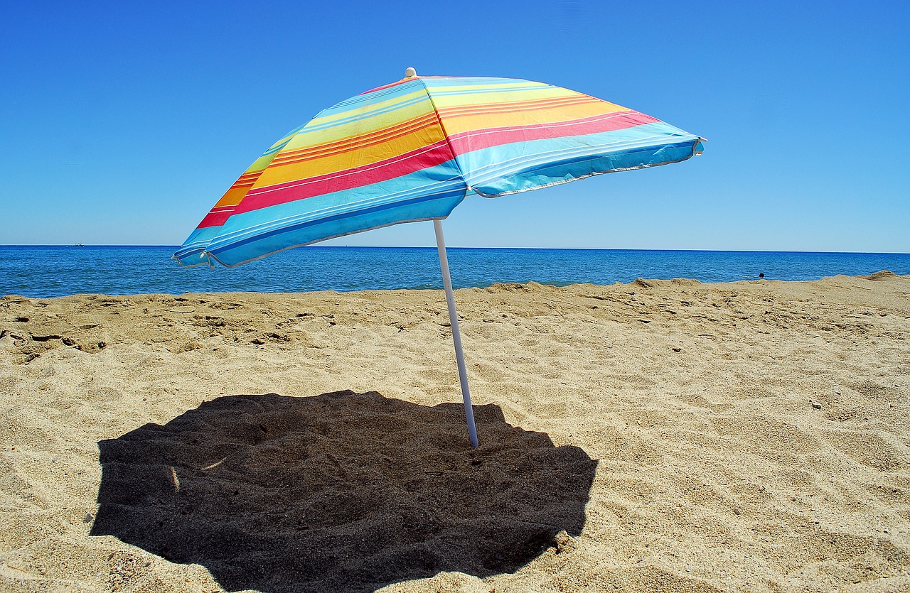 beach parasol sand free photo