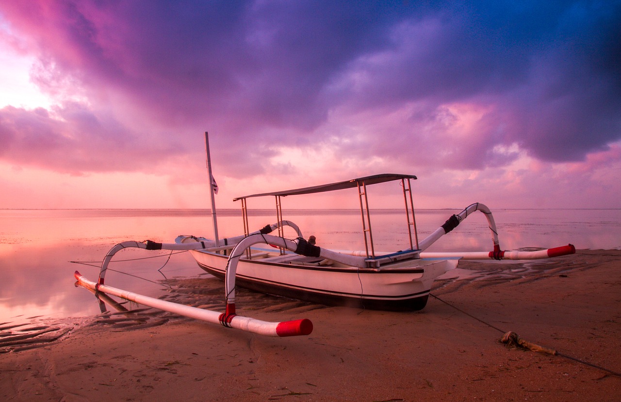 beach boat dawn free photo