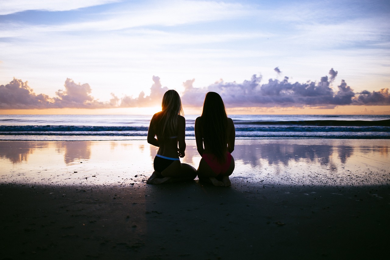 beach dusk girls free photo