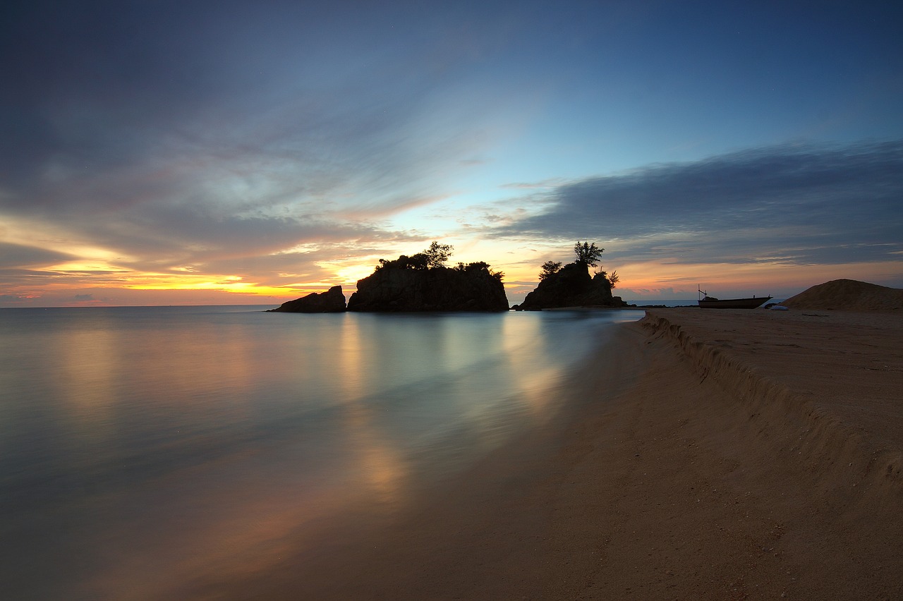 beach dawn dusk free photo