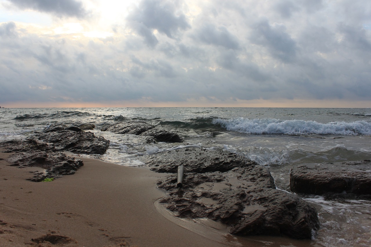 beach marine cloud free photo