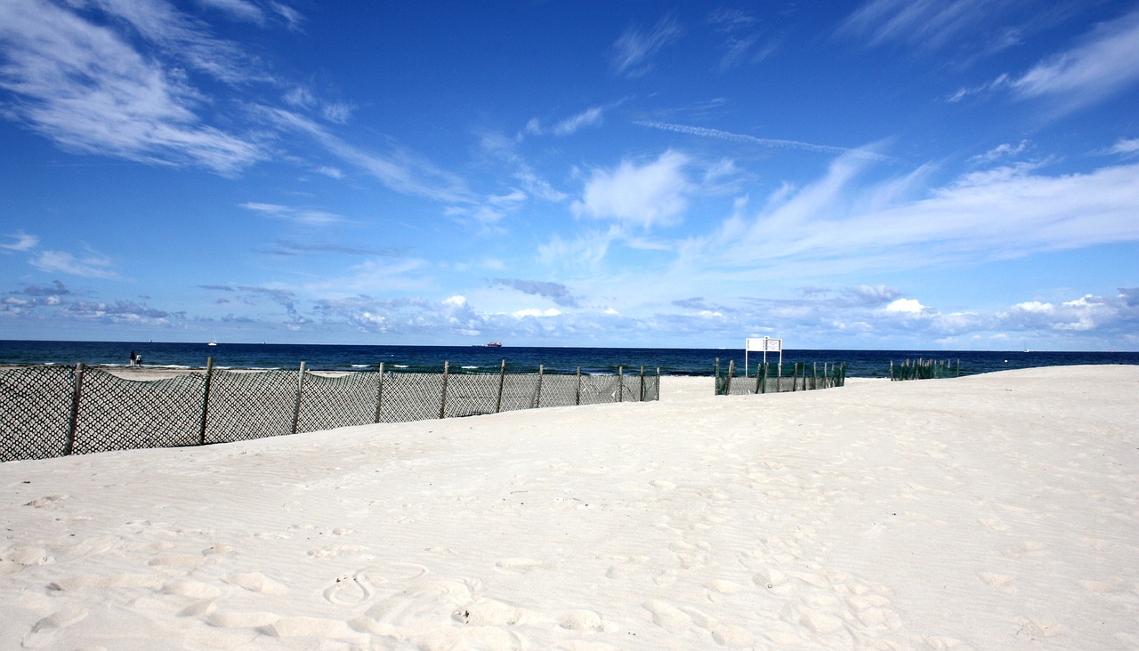 beach warnemünde sand free photo