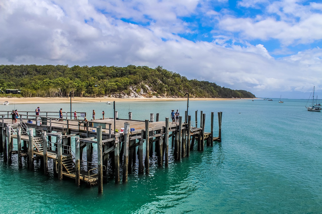 beach dock fraser island free photo