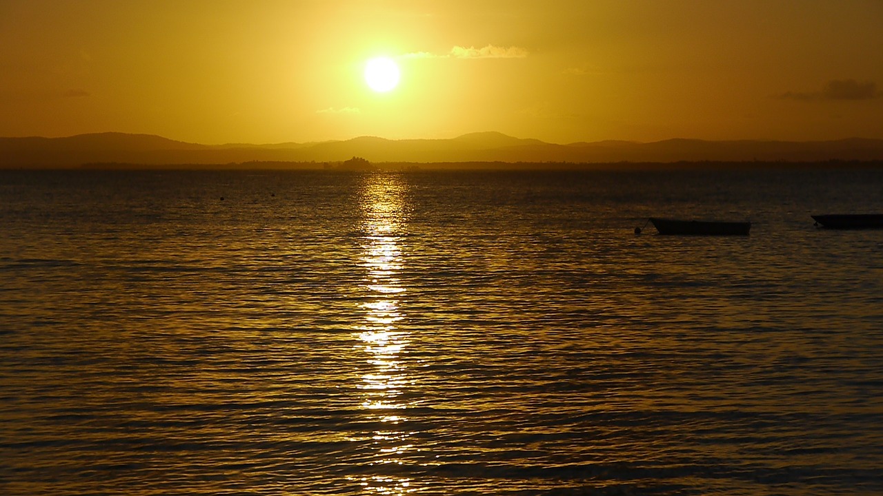 beach sea boat free photo