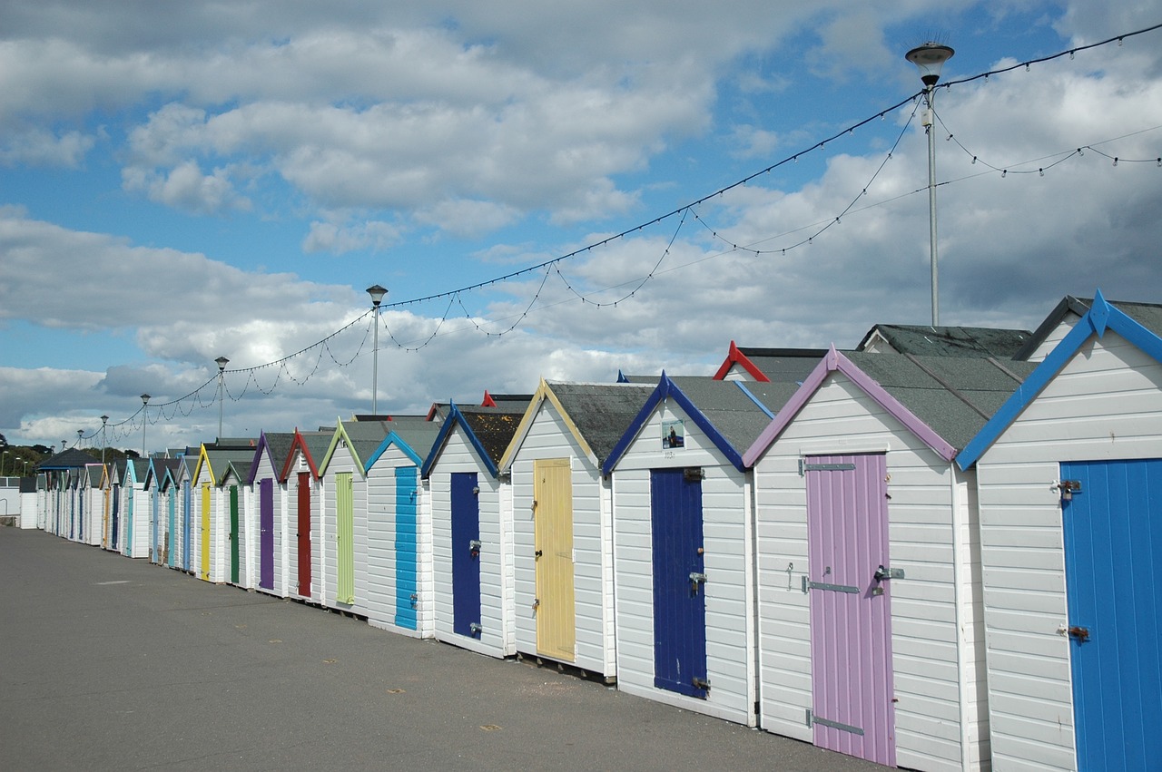 beach huts colourful free photo