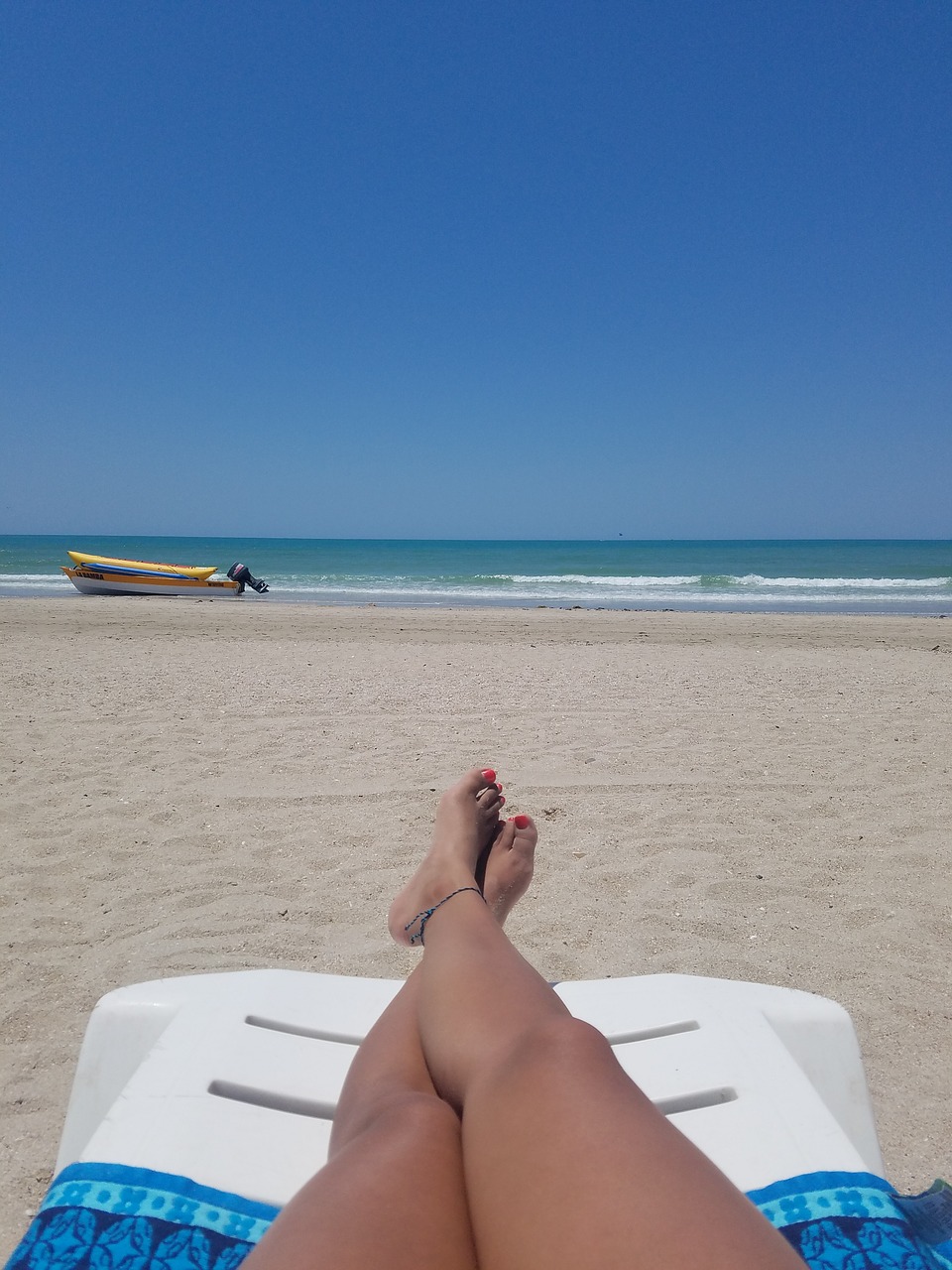 beach feet summer free photo