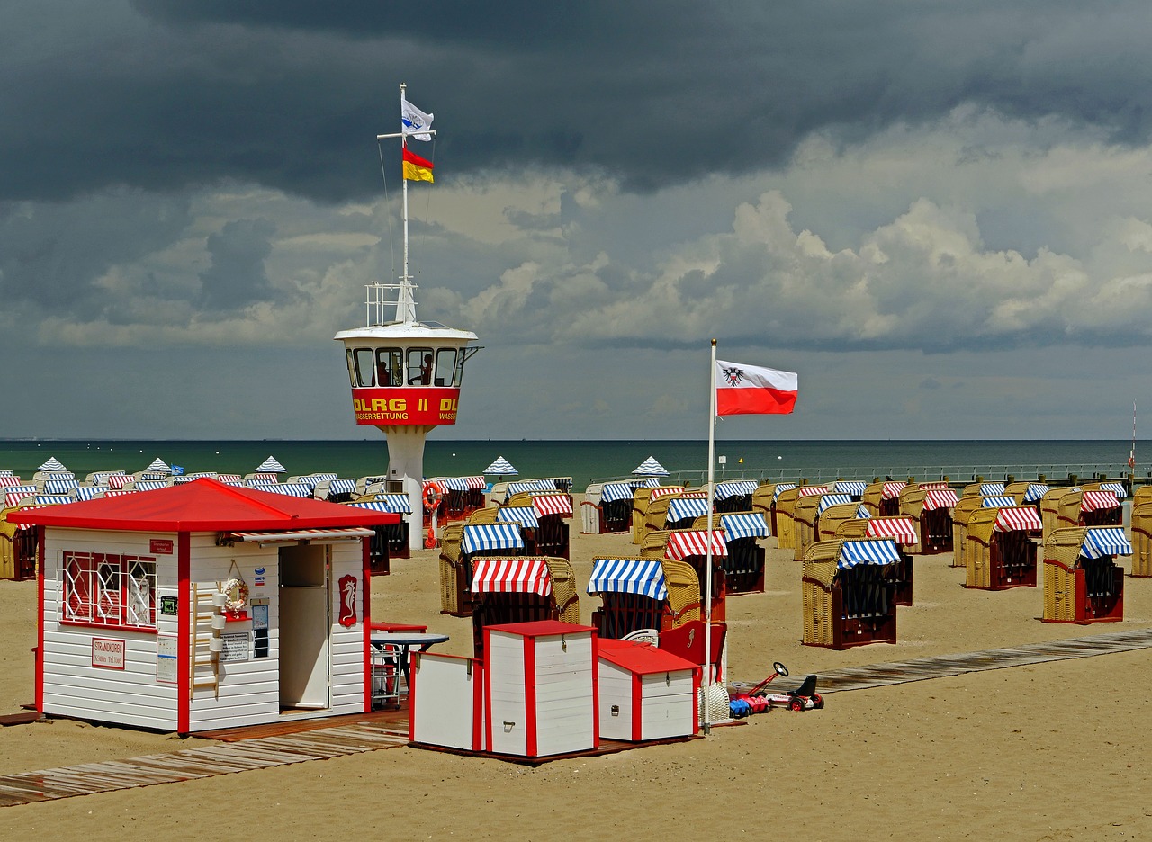 beach travemünde clubs free photo