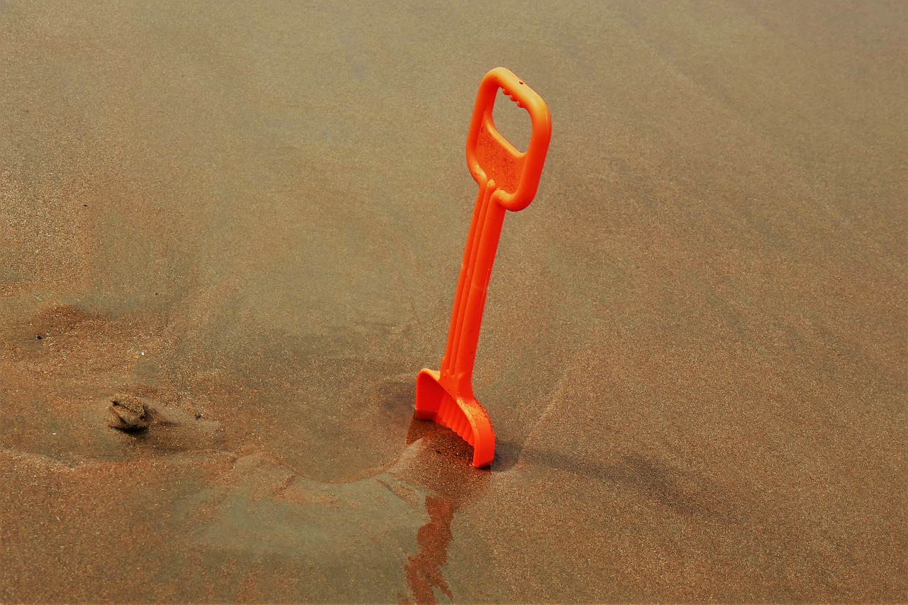 beach play sand shovel free photo