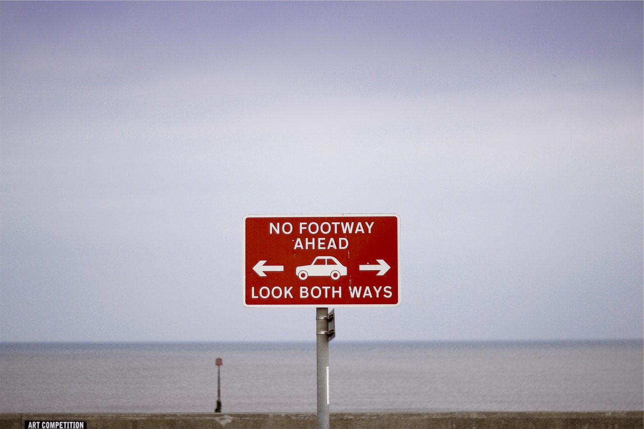 beach footway sign free photo