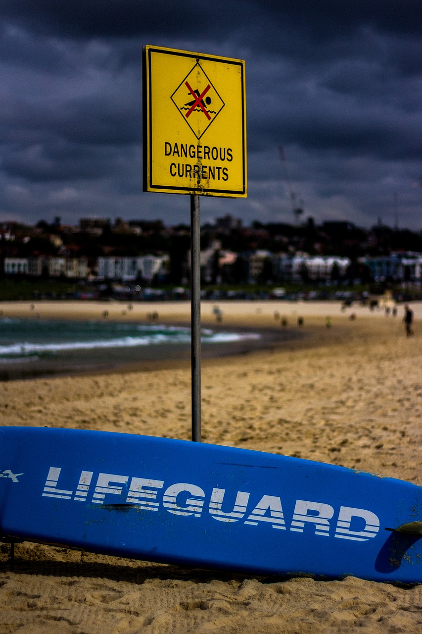 beach surf sign free photo