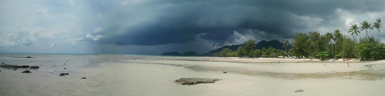 beach asia clouds free photo