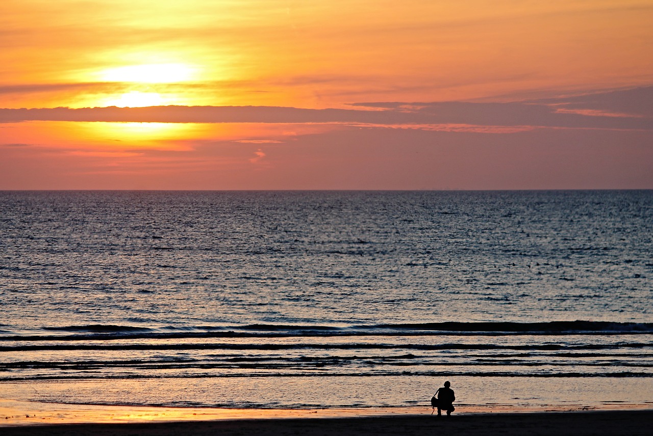 beach photographer abendstimmung free photo