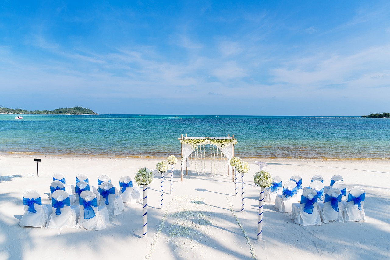 beach wedding venue free photo