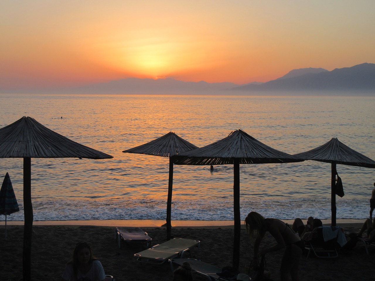 beach  sea  sunset free photo