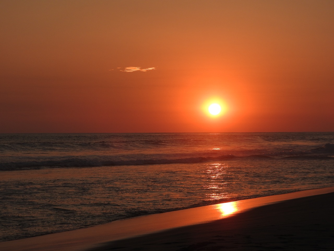 beach  sunset  sea free photo