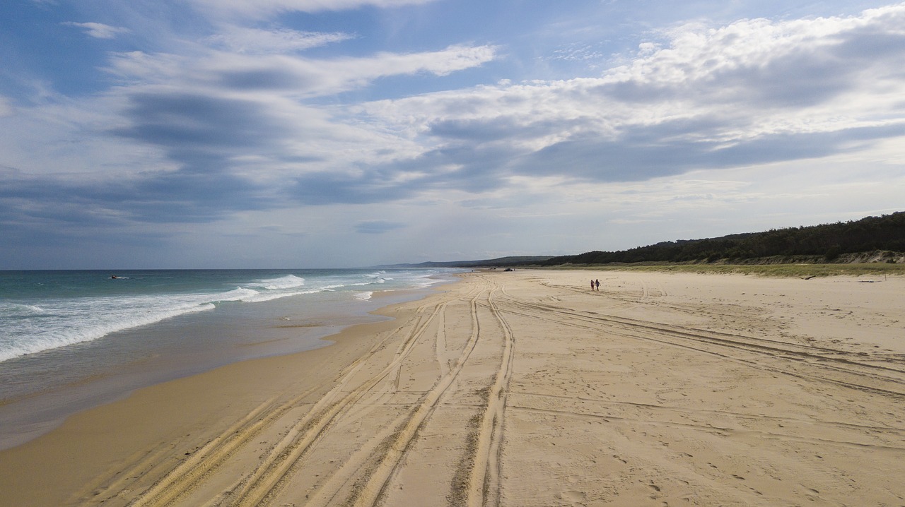 beach  empty  waves free photo