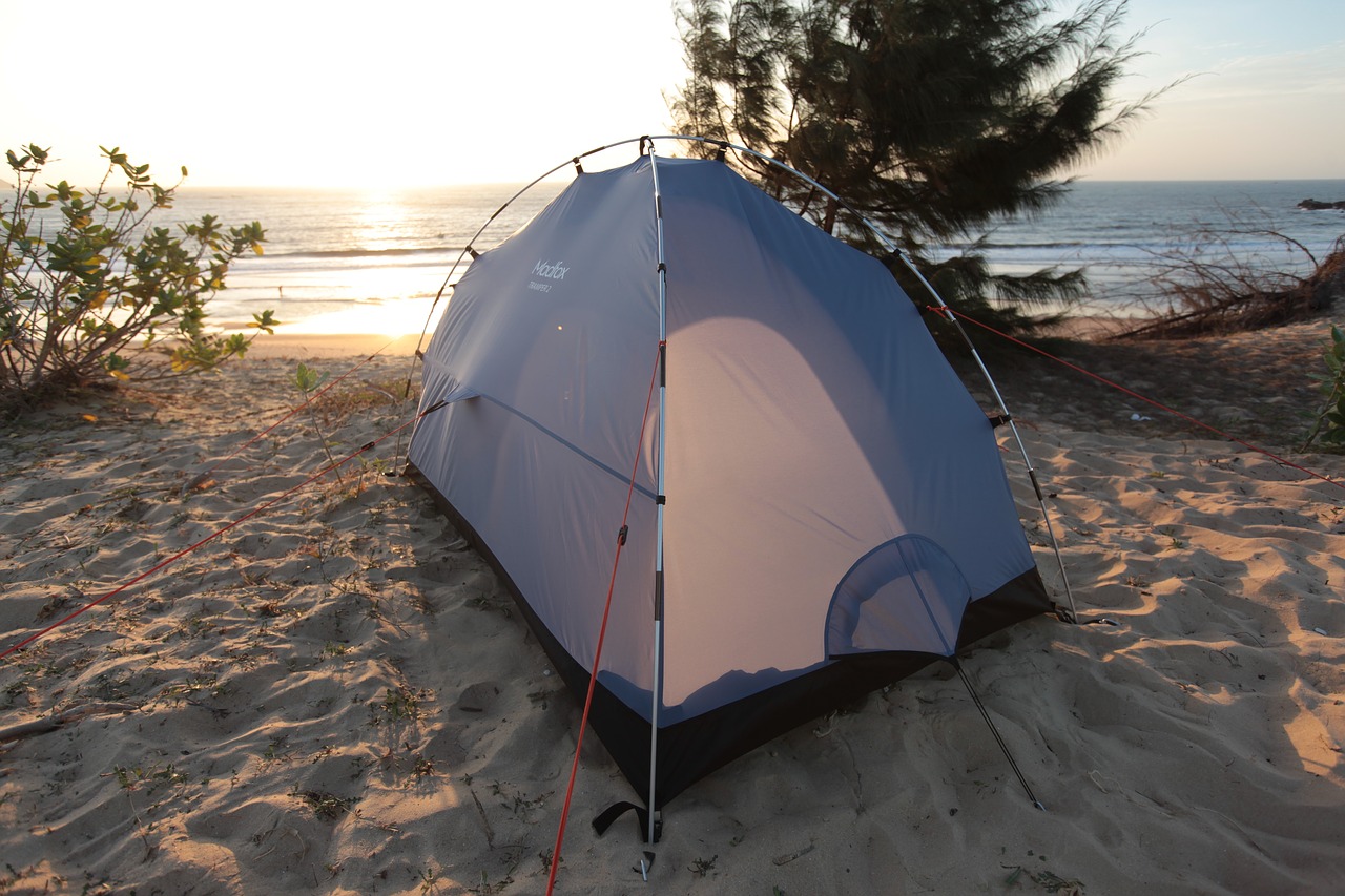 beach  camping  tent free photo