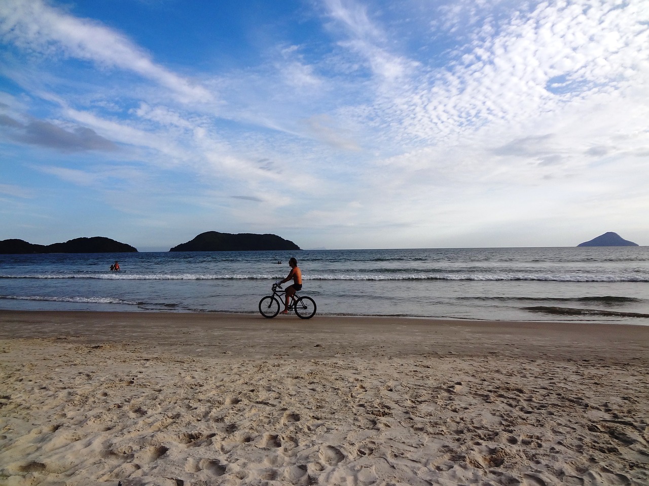 beach holidays bike free photo