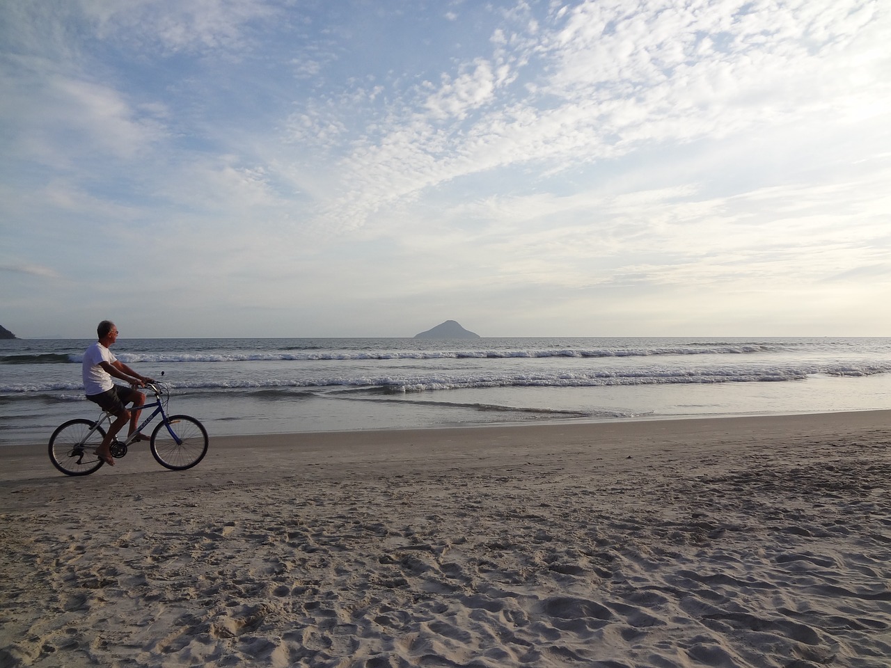 beach holidays bike free photo