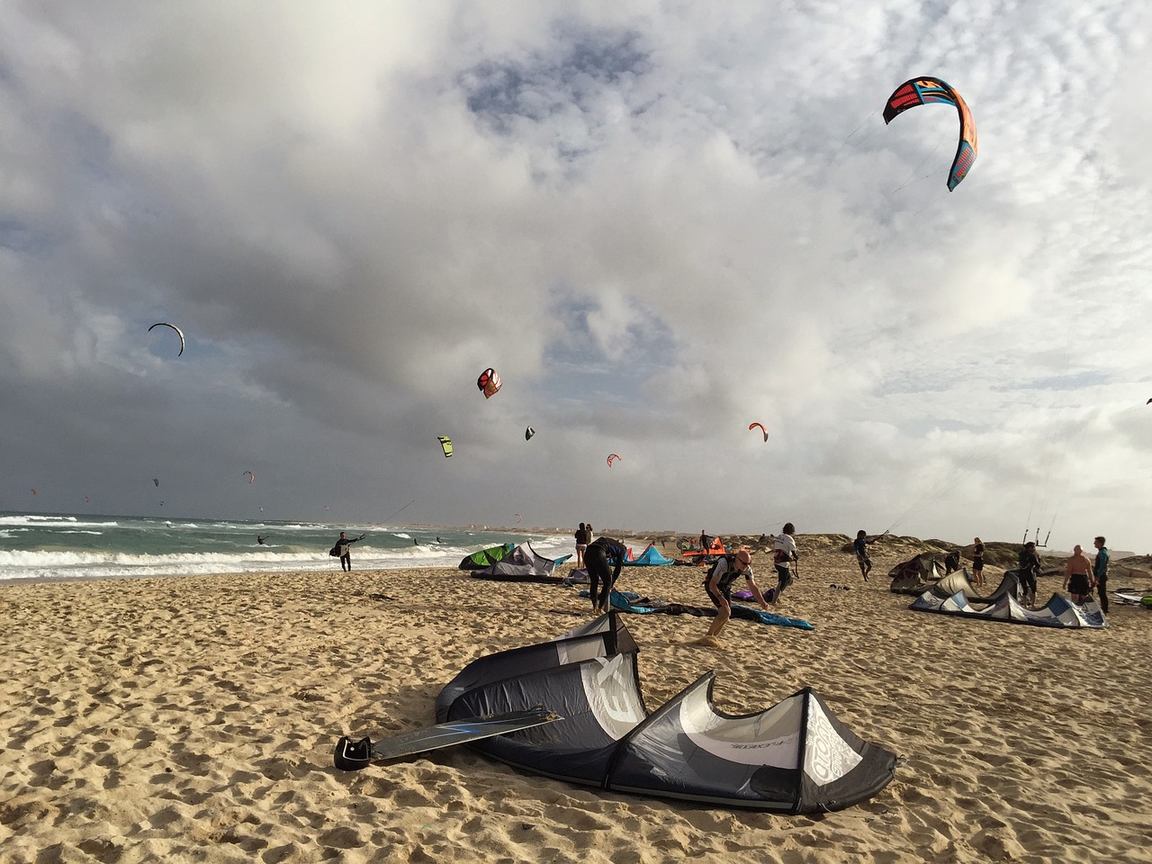 beach kite surfing free photo