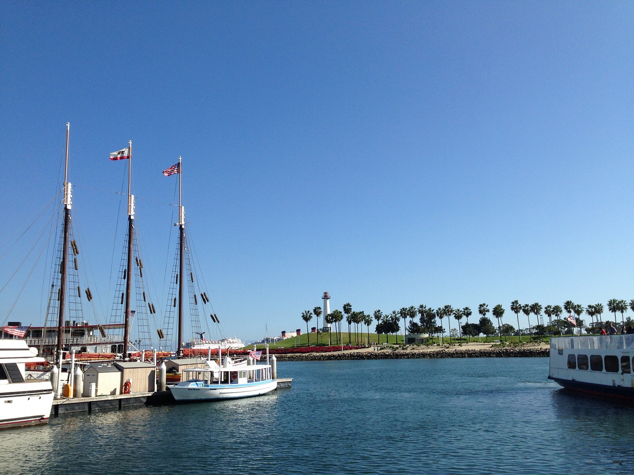 beach boat sky free photo